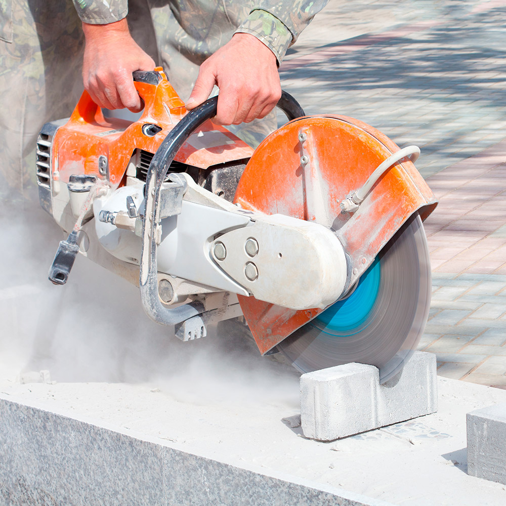 Pequena maquinaria 1